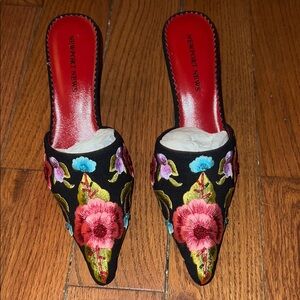 Newport News Black and Red Embroidered Mules